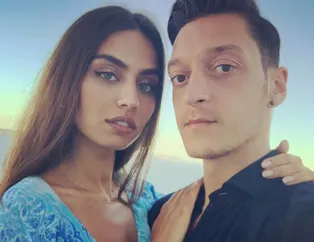 Mesut Özil'in sevgilisi Amine Gülşe'nin yıldızı parladı! İşte futbolcuların eşleri ve sevgilileri