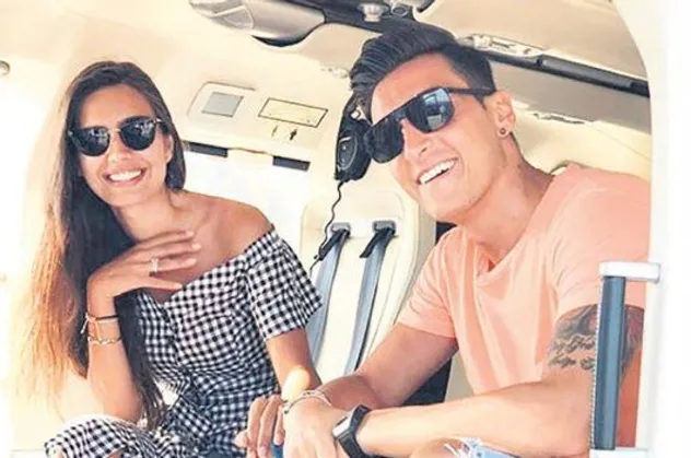 Mesut Özil ırkçılığa karşı yaptığı çıkışlarını sürdürdü!
