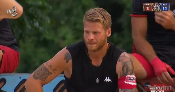 Acun Ilıcalı'nın sinirden gözü döndü masalar sandalyeler havada uçuştu! Survivor tarihinde görülmemiş hareket - 8