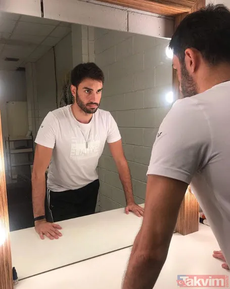 Diriliş Ertuğrul oyuncusu Engin Altan Düzyatan'ın baldızı ile fotoğrafları olay oldu! Engin Altan Düzyatan ve baldızı Aslışah... - 22