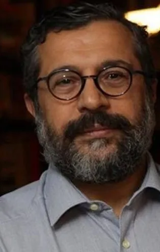 ODA TV'de İmamoğlu depremi! Nihat Genç, Soner Yalçın'ın sitesini topa tuttu: Ruhen satıldı!