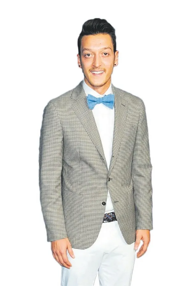 Amine Gülşe ile Londra’da evlenecek olan Mesut Özil’in şöhreti, iştah kabarttı-3