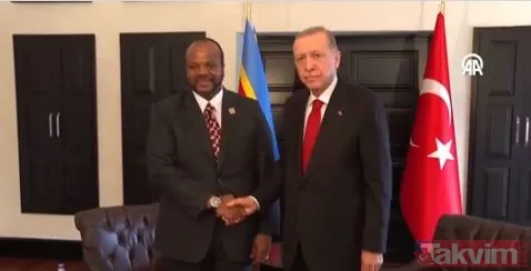 Başkan Erdoğan ve eşi Emine Erdoğan Antalya Diplomasi Forumu'na katıldı - 4