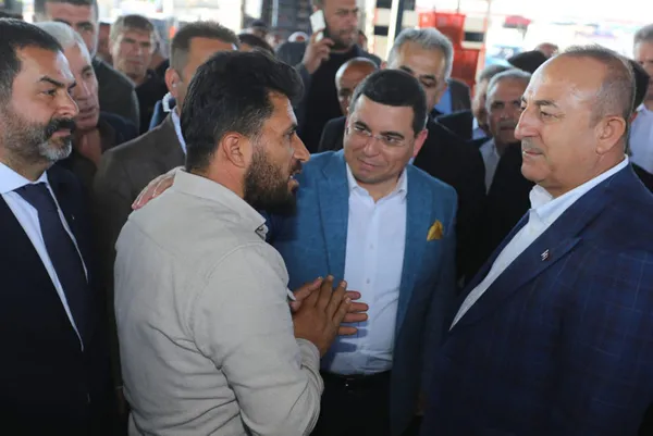 son-dakika-kemal-kilicdaroglunun-batiya-rusya-vaadi-sacma-sapan-aciklamalar-yapmak-ulkenin-zararinadir-1683793308330.jpg Son dakika: Kemal Kılıçdaroğlu'nun Batı'ya Rusya vaadi: Saçma sapan açıklamalar yapmak ülkenin zararınadır-5