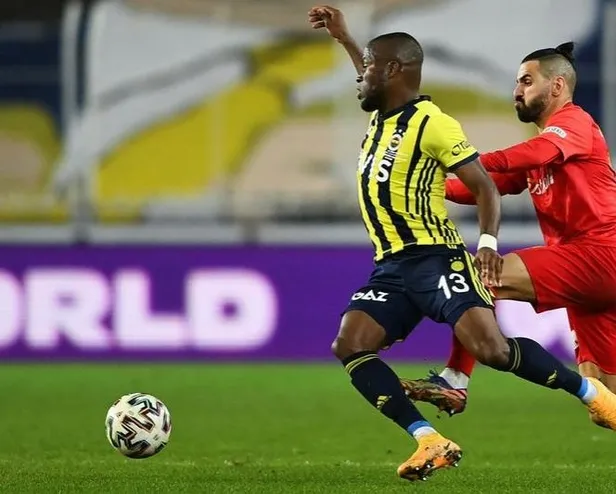 SON DAKİKA: Mesut Özil Galatasaray derbisinde oynayacak mı? Erol Bulut'tan flaş karar!-15