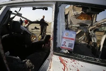 Gazze’de yardım görevlilerini vuran soykırım ordusuna tepki yağıyor! Katil Bibi’den alçak savunma: Savaşlarda böyle şeyler olur