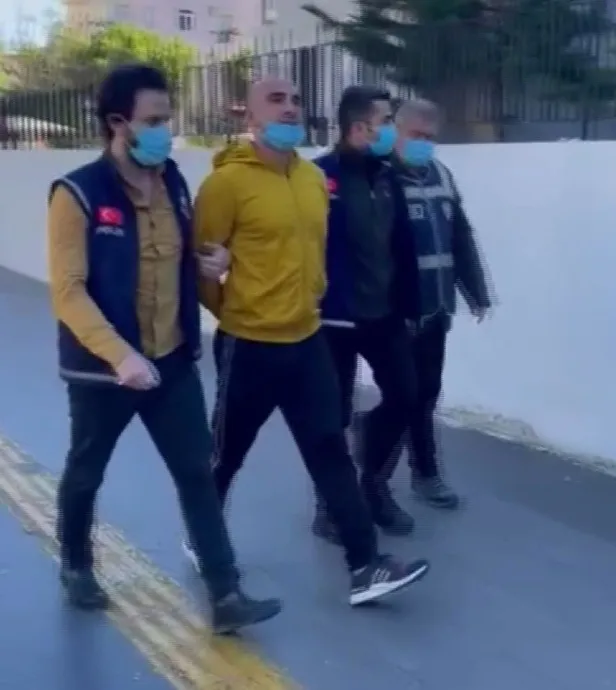 Antalya'da film gibi operasyon! 1 ay inşaat işçisi gibi çalışan polis, cinayet şüphelisini yakaladı-5