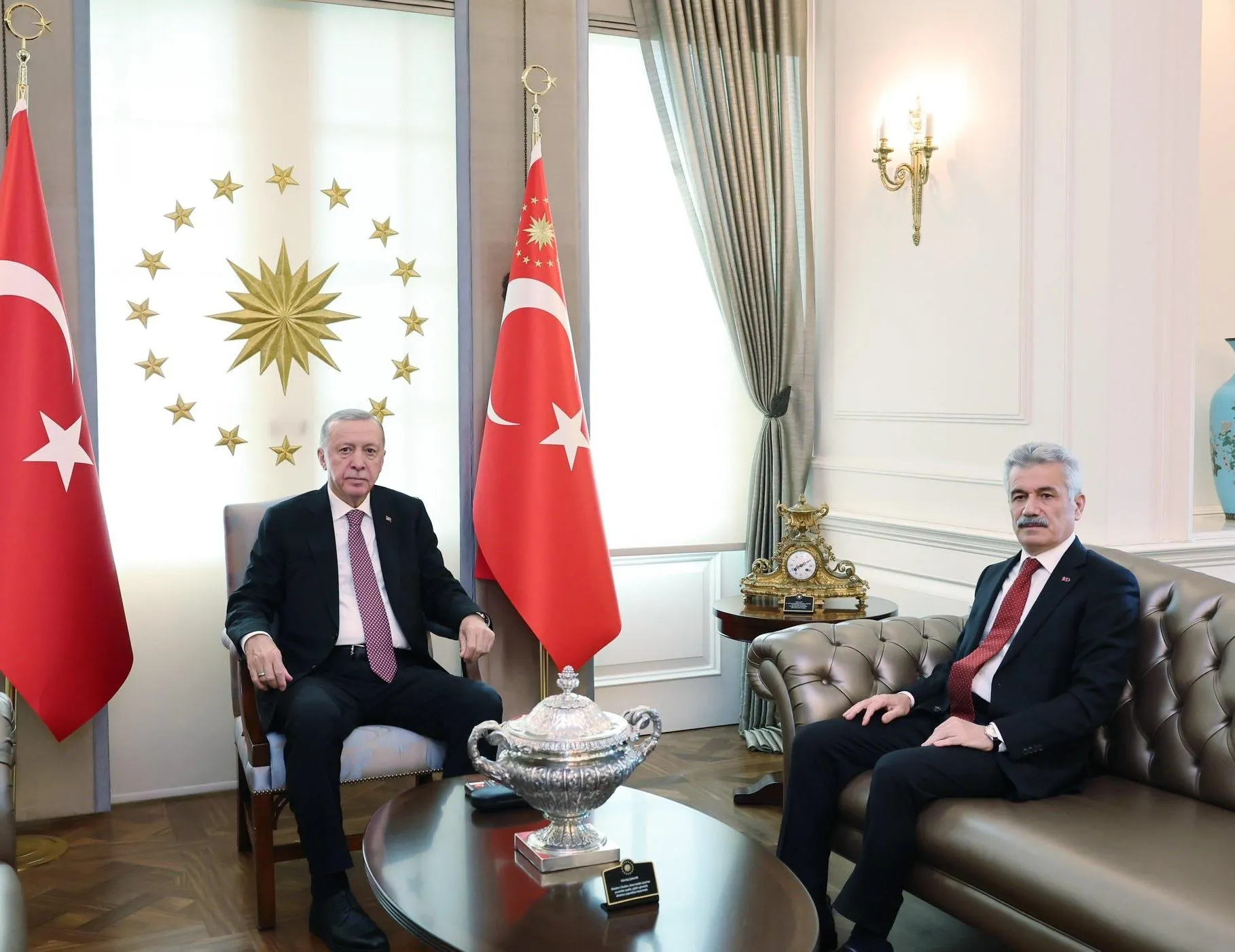 Son dakika: Başkan Erdoğan yeniden Danıştay Başkanı seçilen Zeki Yiğit’i kabul etti