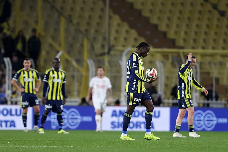 Fenerbahçe'den yine genç forvet transferi! Fisnik Asllani için Chelsea ile yarış - 11