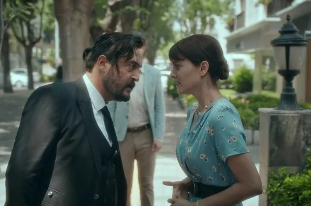 Türkiye İkimizin Sırrı 2. bölüm ile ekran başına kilitlendi! İşte Atv'nin sevilen dizisi İkimizin Sırrı 3. bölüm fragmanı...