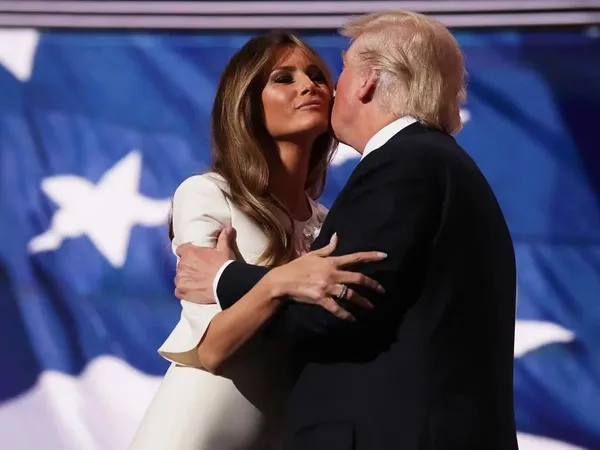 Melania Trump Donald Trump'tan boşanacak mı? Çiftin en yakın arkadaşları da devreye girdi-7
