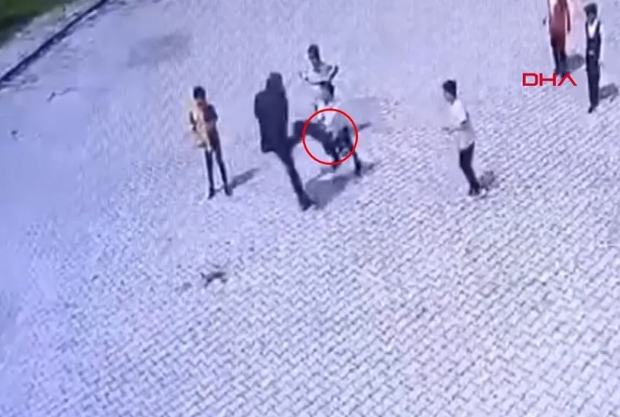 Tekme atılan çocuğa psikososyal destek