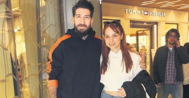 Nilperi Şahinkaya ve sevgilisi Emre Yusufi evlilik düşünmüyor