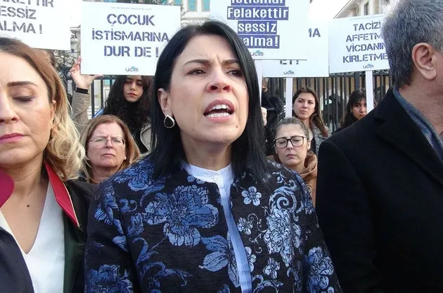 Son dakika: Antalya'da 25 öğrencisine cinsel istismarla suçlanan öğretmen için istenen ceza belli oldu!