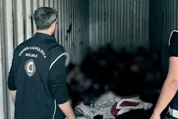 Mersin’de göçmen operasyonu! Konteynerden 44 şüpheli çıktı: 9 kaçakçı tutuklandı