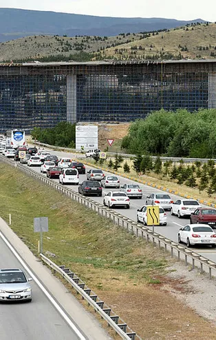 Tatilciler dönüş yolunda! İşte son durum