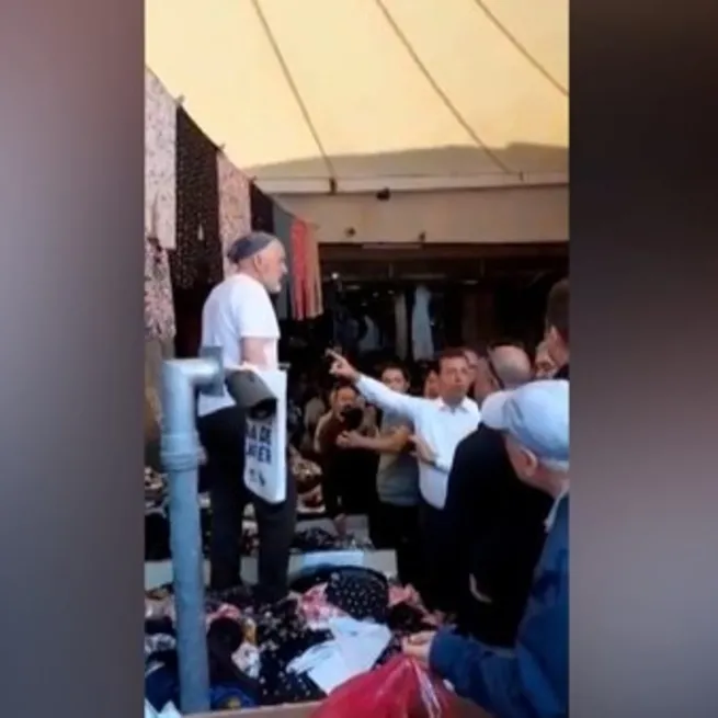 CHPli Ekrem İmamoğlunun skandal sözlerle hedef aldığı esnaf Mehmet Özdemir konuştu: PKK ile beraber olan benim tezgahıma gelemez