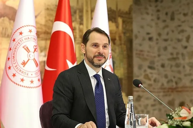 Son dakika: Hazine ve Maliye Bakanı Berat Albayrak'tan karne ve yaz tatili mesajı