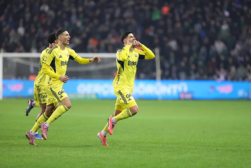 Spor yazarları Kocaelispor - Fenerbahçe maçını değerlendirdi! "Rezil performans" - 5