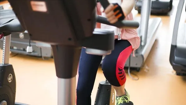 genc-kadinlar-dikkat-agri-kesici-ve-antibiyotik-tedavisinin-yani-sira-egzersiz-de-kasik-agrisini-yok-ediyor-1695594557765.jpeg Genç kadınlar dikkat! Ağrı kesici ve antibiyotik tedavisinin yanı sıra egzersiz de kasık ağrısını yok ediyor-3