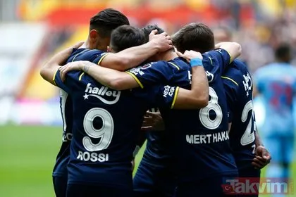 Fenerbahçe, Kayseri deplasmanında galip! Yukatel Kayserispor 0-4 Fenerbahçe MAÇ SONUCU / ÖZET