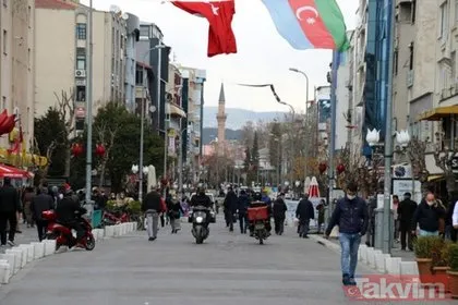 Kısıtlama başladı! İstanbul, Ankara ve İzmir’de Cumartesi ve Pazar sokağa çıkma yasağı var mı?