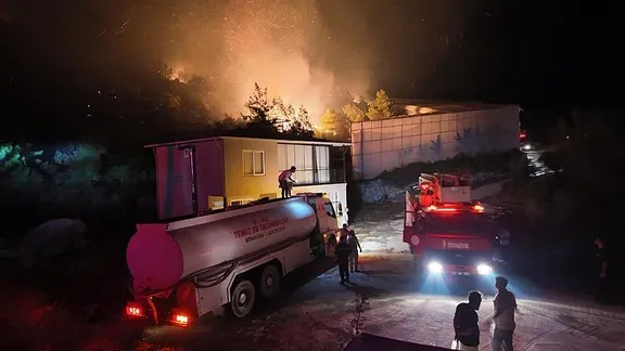 Antalya ve Muğla'da orman yangını!