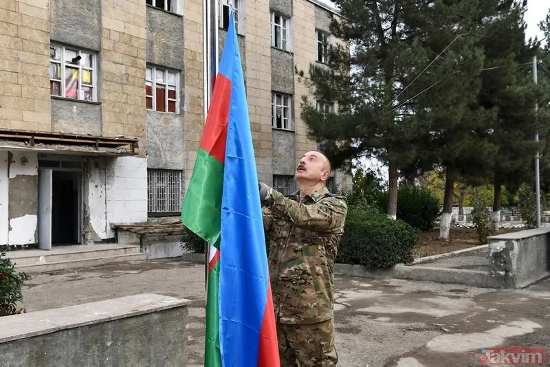 Azerbaycan Cumhurbaşkanı İlham Aliyev, 28 yıl sonra Karabağ'da zafer turu attı