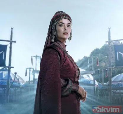 Kuruluş Osman'ın güzel Lena'sı Seray Kaya annesinin aynısı! İşte Seray Kaya'nın annesi Nilüfer Kaya... - 1