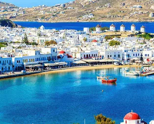 Nammos kurbanı kutladı