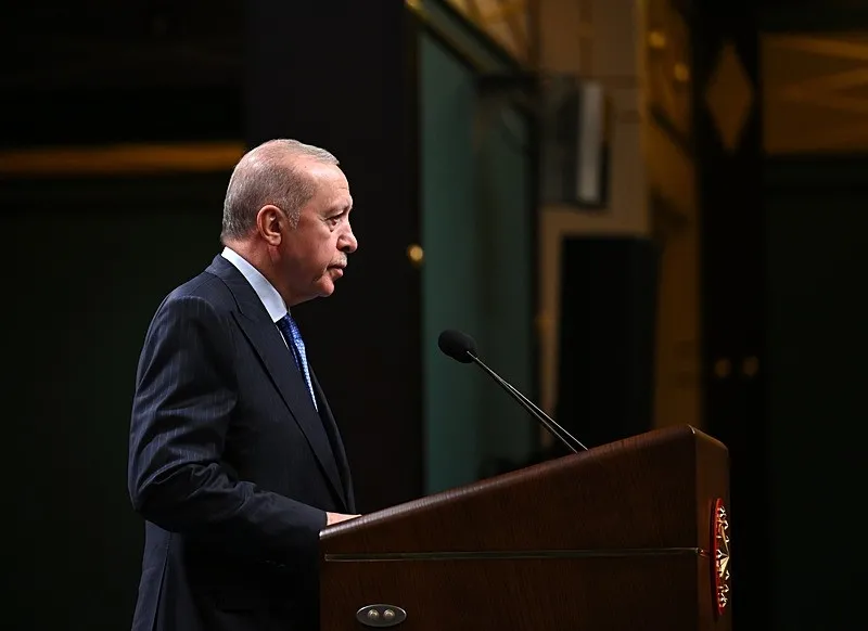 kurban-bayrami-tatili-9-gun-oldu-baskan-erdogan-hayirli-ugurlu-olsun-diyerek-mujdeyi-verdi-1777918332025.jpeg Kurban Bayramı tatili 9 gün oldu! Başkan Erdoğan "Hayırlı uğurlu olsun" diyerek müjdeyi verdi-5