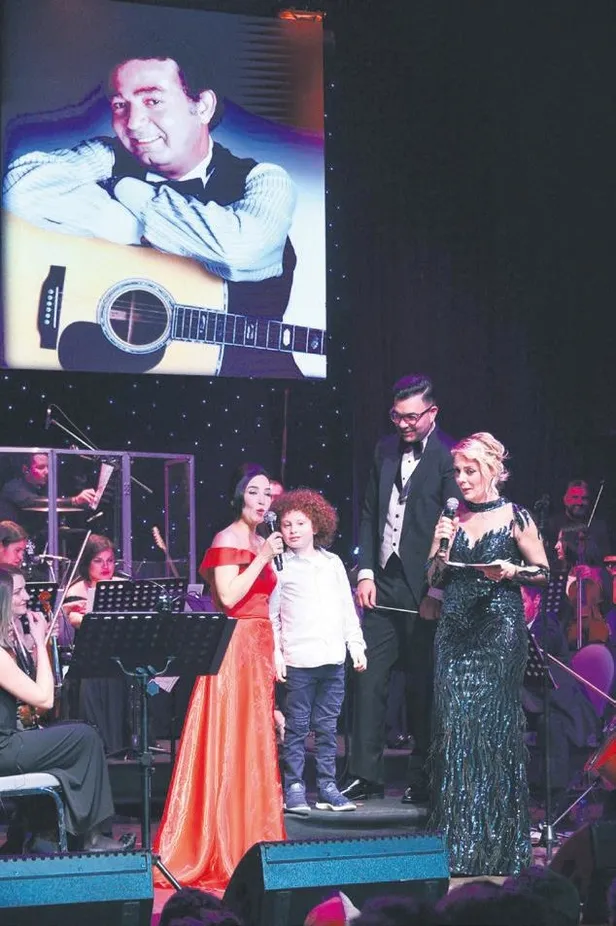 Usta sanatçı Kayahan için 29 Mart'taki yaş günü öncesi anma gecesi düzenlendi-1