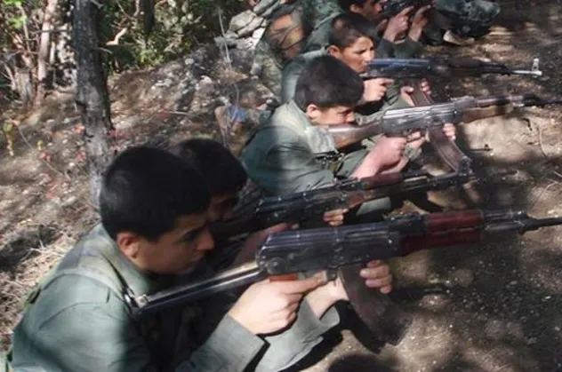 İşte PKK gerçeği! Silah zoruyla YPG/PKK'ya katılan 14 yaşındaki Şabo örgütten kaçışını anlattı