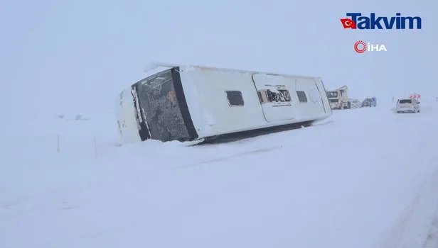 Aksaray’da turistleri taşıyan tur otobüsü devrildi 4 kişi yaralandı