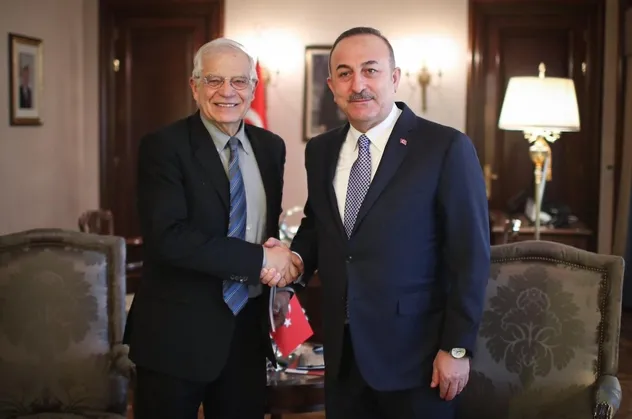 AB'nin savaş bitirme umudu Türkiye'de: Rusya üzerindeki etkinizi kullanın