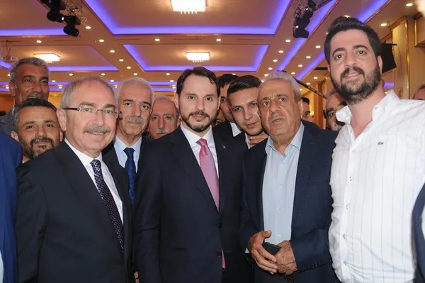 Berat Albayrak Mardin'de sivil toplum kuruluşları ve iş adamlarıyla iftarda bir araya geldi-2