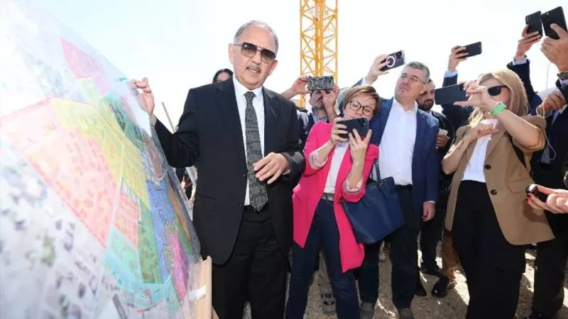Çevre ve Şehircilik Bakanı Özhaseki'den Hatay açıklaması: ''2017'de kentsel dönüşüm için yalvardık, protesto ettiler, bedeli ağır oldu''-3