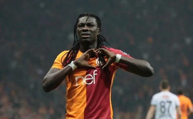 takvim.com.tr transferi yazmıştı! Galatasaray'ın yeni transferi Bafetimbi Gomis İstanbul'a geldi-9