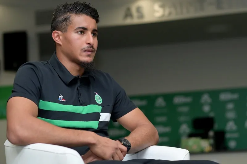 galatasaraydan-hakim-ziyech-sonrasi-orta-sahaya-bir-fasli-transferi-daha-9-kulup-birden-pesinde-1720286608481.jpg Galatasaray'dan Hakim Ziyech sonrası orta sahaya bir Faslı transferi daha! 9 kulüp birden peşinde-12