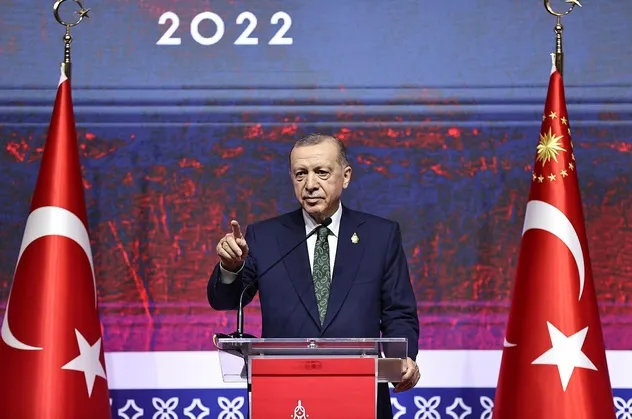 Başkan Erdoğan'dan G20 Liderler Zirvesi sonrası flaş 6'lı masa sözleri! "Altılı terör masası oldu! İYİ Parti umarız yerli ve milli bir duruş sergiler