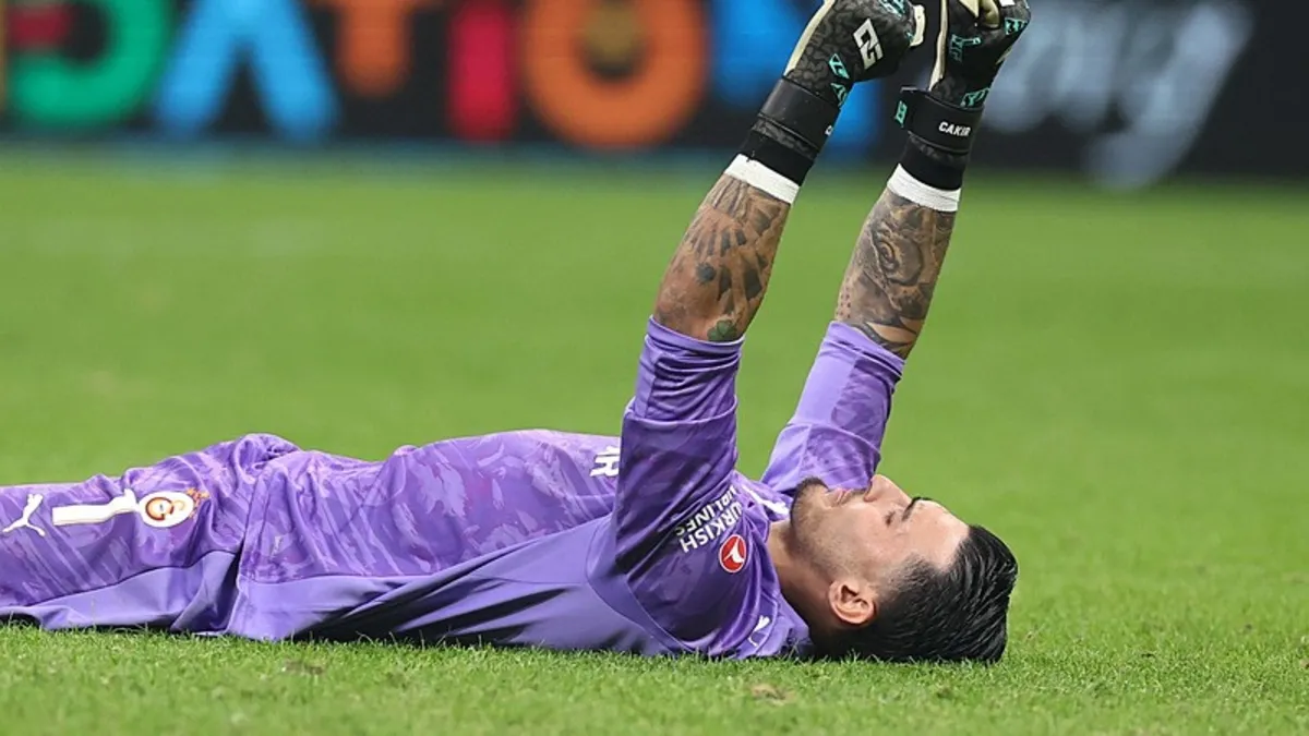 Uğurcan Çakır maça damga vurdu!