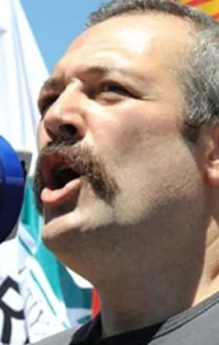 Levent Üzümcü, tekme tokat dayak yedi