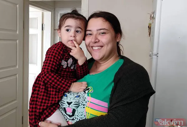 Boğazına su kaçan 2 yaşındaki çocuğu 'Heimlich manevrası' ile kurtardı - 14