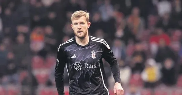 Joe Worrall satış listesinde