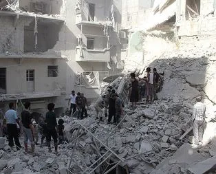 Yine sivilleri vurdu: 50 ölü