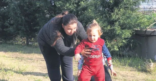 DMD hastası minik Asil Efe anne sevgisi ve fizik tedavi sayesinde ilk adımlarını attı