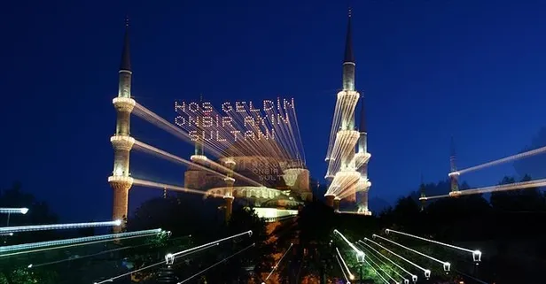 Prof. Dr. Nihat Hatipoğlu kaleme aldı: Cennetin kapıları açıldı