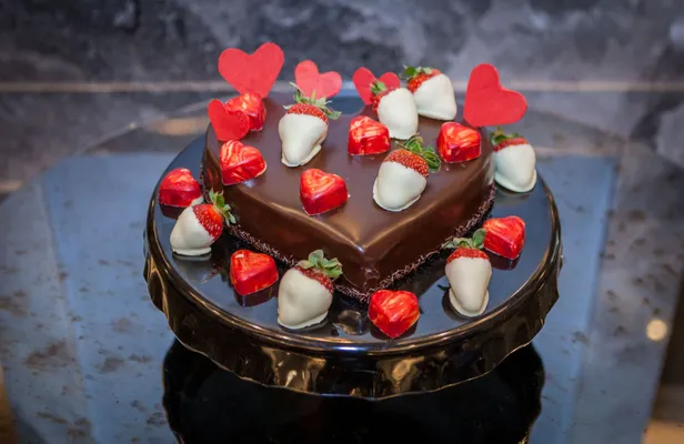 14-subat-sevgililer-gunu-cicekciler-acik-mi-12-13-14-subat-evlere-cicek-servisi-var-mi-1612443771226.jpg 14 Şubat Sevgililer Günü çiçekçiler açık mı? 12-13-14 Şubat evlere çiçek servisi var mı?-2