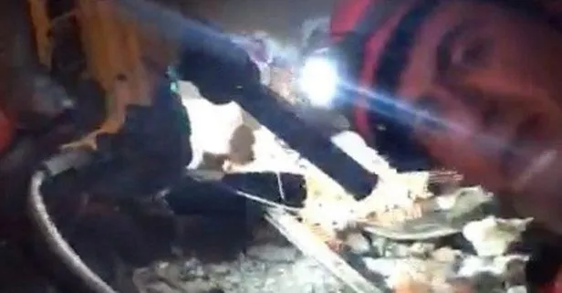 Enkaz altında kalan 14 yaşındaki Günay kurtarıldı