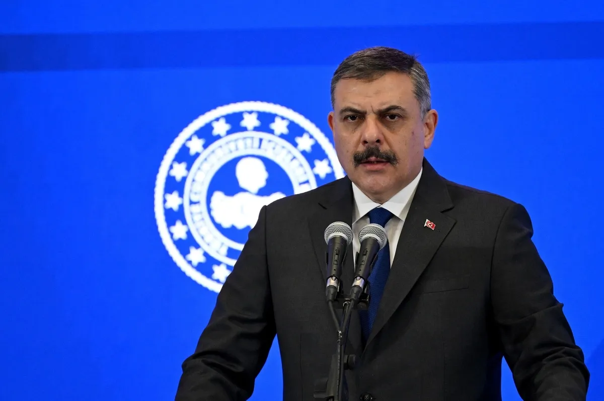 1790166418928.jpeg Bakan Çiftçi'den yeni emniyet müdürlerine 10 maddelik talimat! Okul güvenliğine özel uyarı: Tehlike okulun kapısına gelmeden tedbirimizi alacağız-4